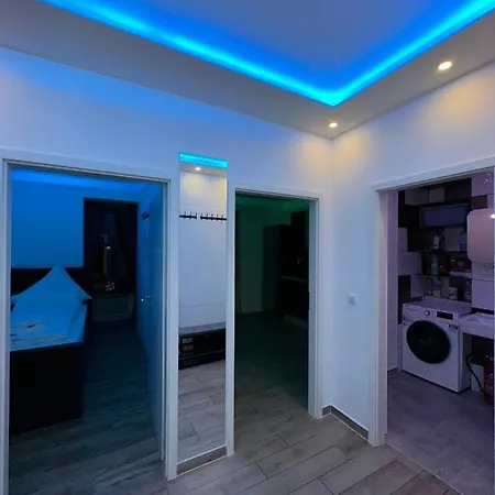Modern Apartments Neuburg C - Top - 3 Zimmer, Stellplatz, Zentrum, Wi-Fi, 3 Tv, Kueche Neuburg an Der Donau Buitenkant foto